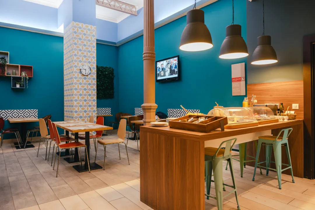 comfort-aparthotel-saint-etienne-salle-petit-dej